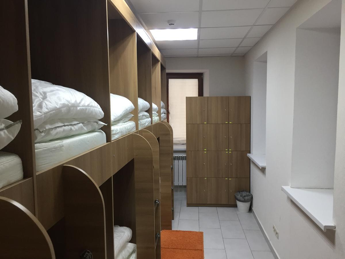 Hostel " Kot Na Krysze " Kazan Buitenkant foto